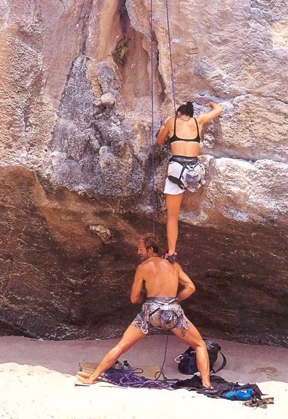 8 sports cools à essayer en amoureux 1 Escalade en couple