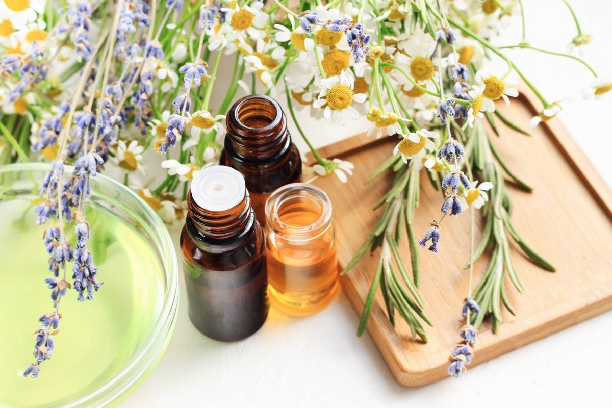 Comment profiter des bienfaits des huiles essentielles ? 2 Comment profiter des bienfaits des huiles essentielles ? 2