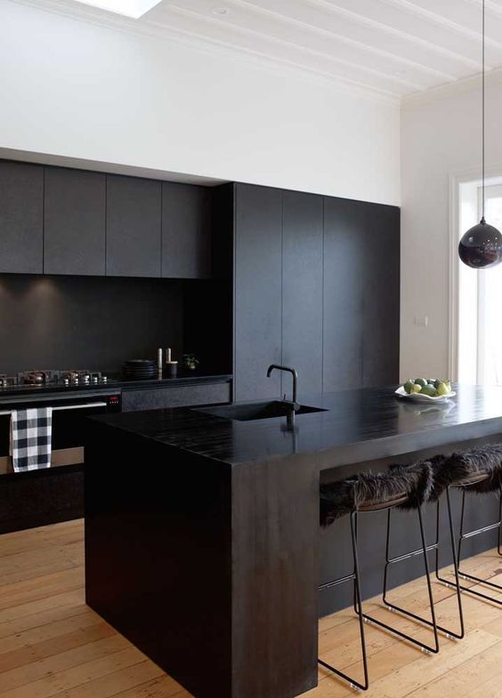100 idées de cuisines noires pour s'inspirer 9 100 idées de cuisines noires pour s'inspirer 9