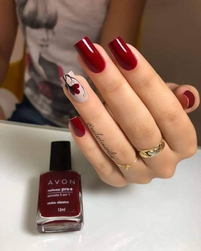 27 belles idées de couleurs de vernis pour décorer vos ongles !! 10