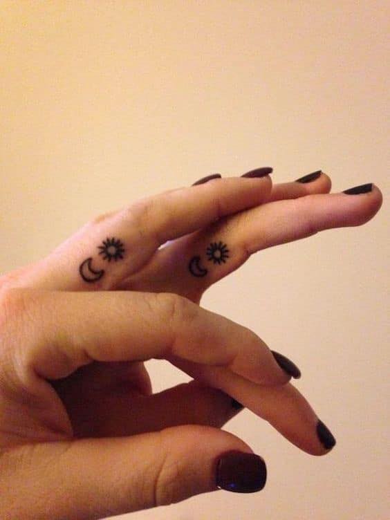 20 top idées de tatouages sœurs 12 20 top idées de tatouages sœurs 12