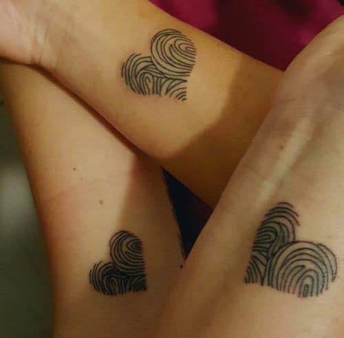 20 top idées de tatouages sœurs 10