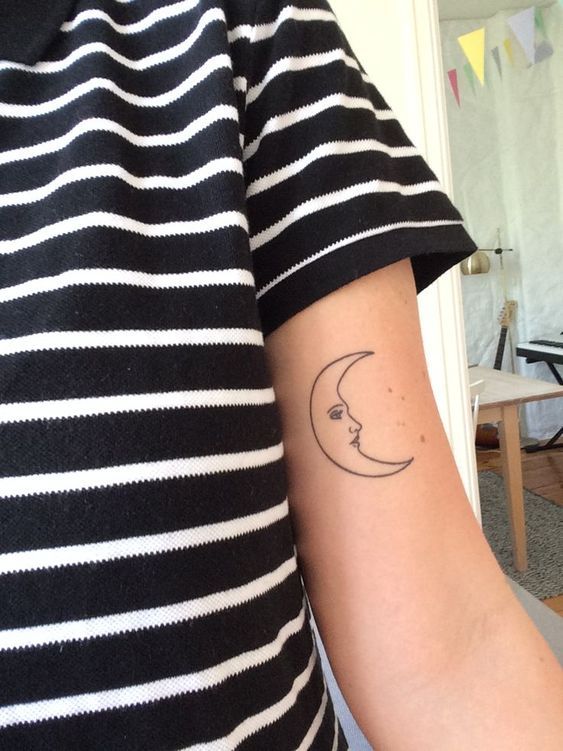 34 idées de premiers petits tatouages minimalistes 15 34 idées de premiers petits tatouages minimalistes 15