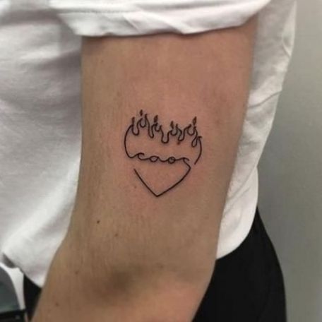 34 idées de premiers petits tatouages minimalistes 28 34 idées de premiers petits tatouages minimalistes 28