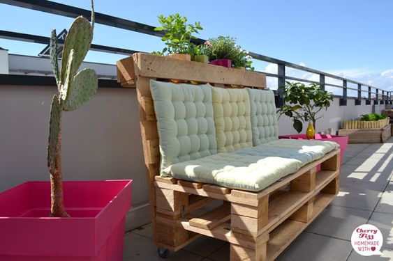 37 top idées de bancs en palettes à fabriquer soi-même 20 37 top idées de bancs en palettes à fabriquer soi-même 20