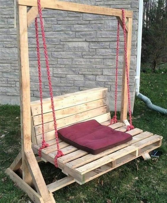 37 top idées de bancs en palettes à fabriquer soi-même 27 37 top idées de bancs en palettes à fabriquer soi-même 27