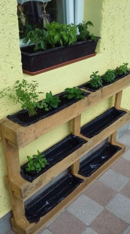 80 jardinières en palettes pour embellir les jardins 34 80 jardinières en palettes pour embellir les jardins 34