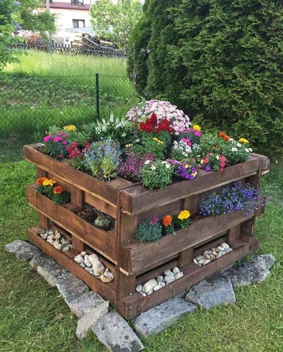 80 jardinières en palettes pour embellir les jardins 17 80 jardinières en palettes pour embellir les jardins 17