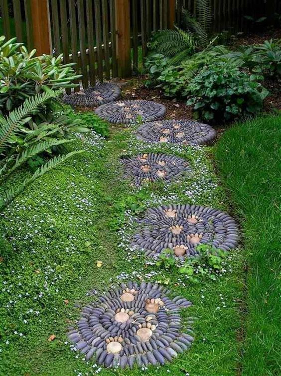 80 top idées pour embellir son allée de jardin 23 80 top idées pour embellir son allée de jardin 23
