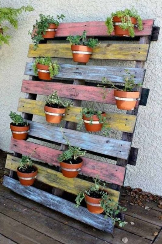 80 jardinières en palettes pour embellir les jardins 68 80 jardinières en palettes pour embellir les jardins 68
