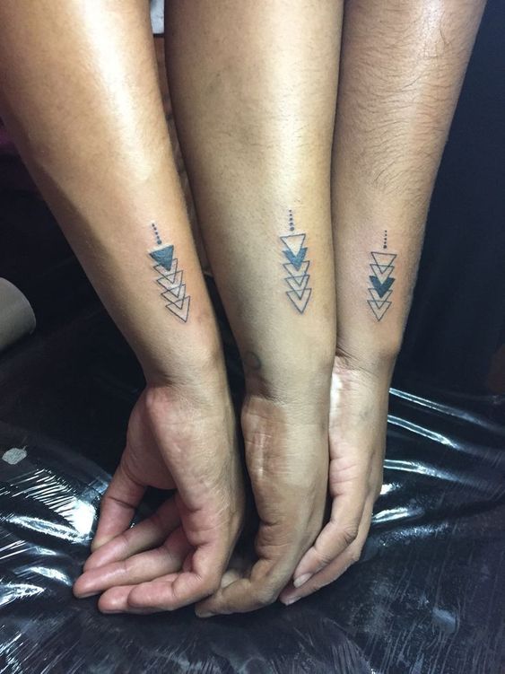 41 top idées de tatouages frères et sœurs 12 41 top idées de tatouages frères et sœurs 12