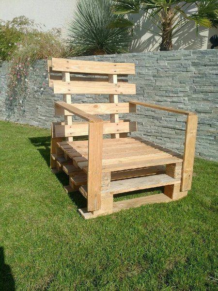 21 top idées de fauteuils en palettes à fabriquer soi-même 11 21 top idées de fauteuils en palettes à fabriquer soi-même 11