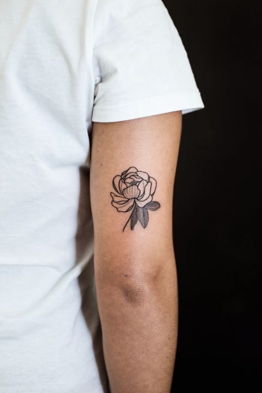 100 top idées de tatouages fleur 26