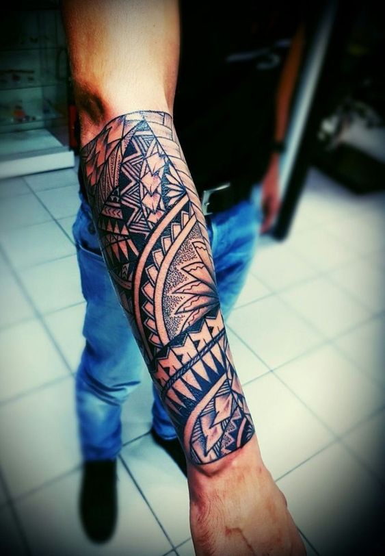 100 top idées de tatouages avant bras pour homme