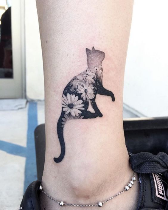 100 idées de tatouages pour les amoureux des chats 55 100 idées de tatouages pour les amoureux des chats 55