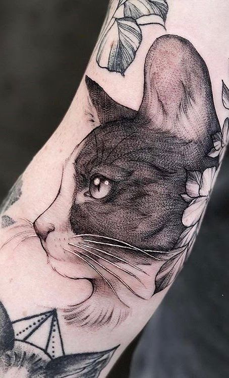 100 idées de tatouages pour les amoureux des chats 58 100 idées de tatouages pour les amoureux des chats 58
