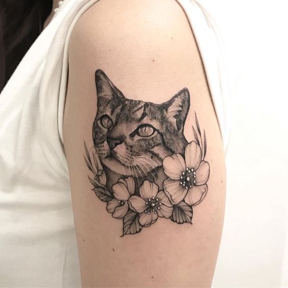 100 idées de tatouages pour les amoureux des chats 70 100 idées de tatouages pour les amoureux des chats 70