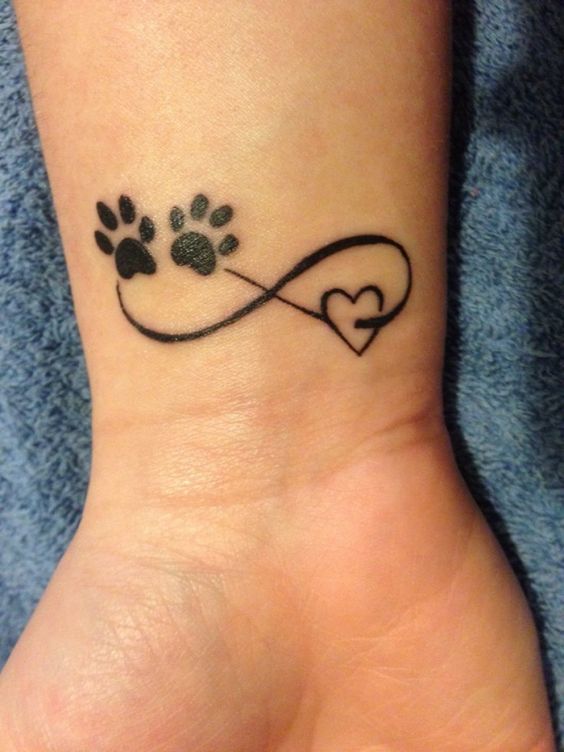 100 idées de tatouages pour les amoureux des chats 93