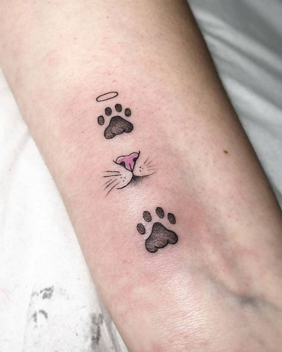 100 idées de tatouages pour les amoureux des chats 97