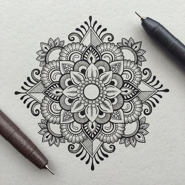 100 top idées de dessins & coloriages mandala 4