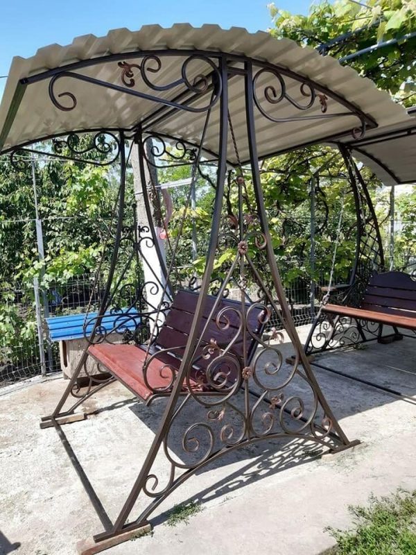 24 idées de beaux bancs d'extérieur suspendus 24