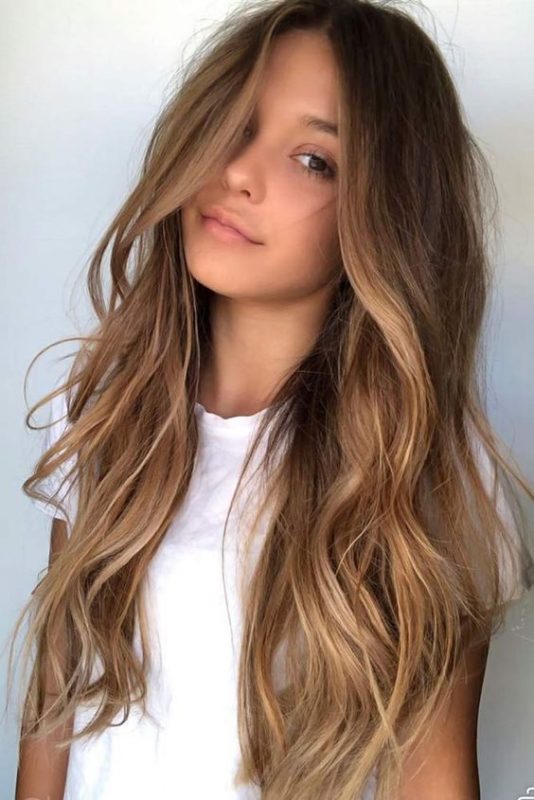 100 idées de balayages caramel pour s'inspirer 35