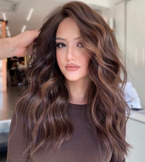 100 idées de balayages caramel pour s'inspirer 40