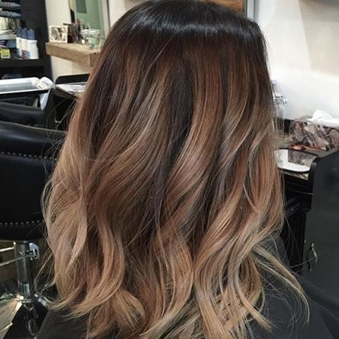 100 idées de balayages caramel pour s'inspirer 84