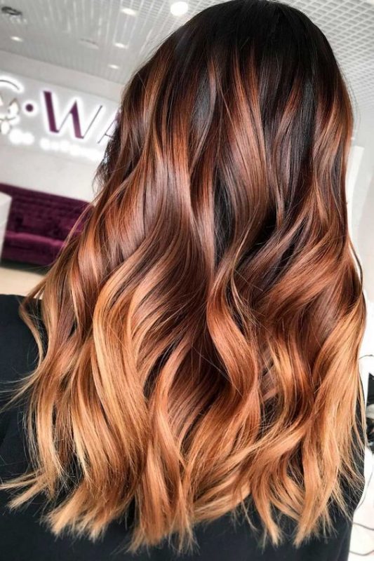 100 idées de balayages caramel pour s'inspirer 85