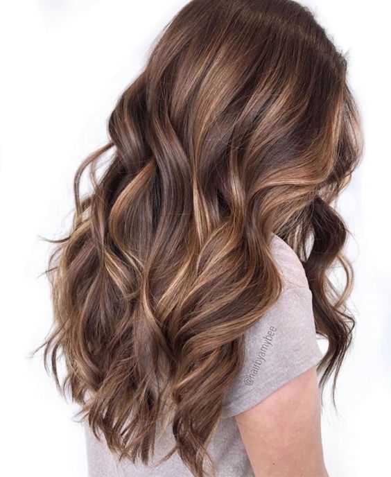 100 idées de balayages caramel pour s'inspirer 86