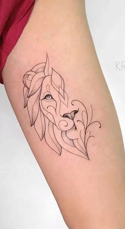 100 top idées de tatouages lion femme 17