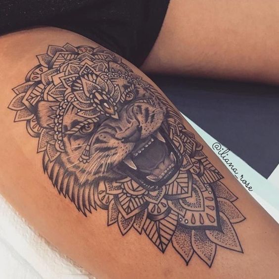 100 top idées de tatouages lion femme 39