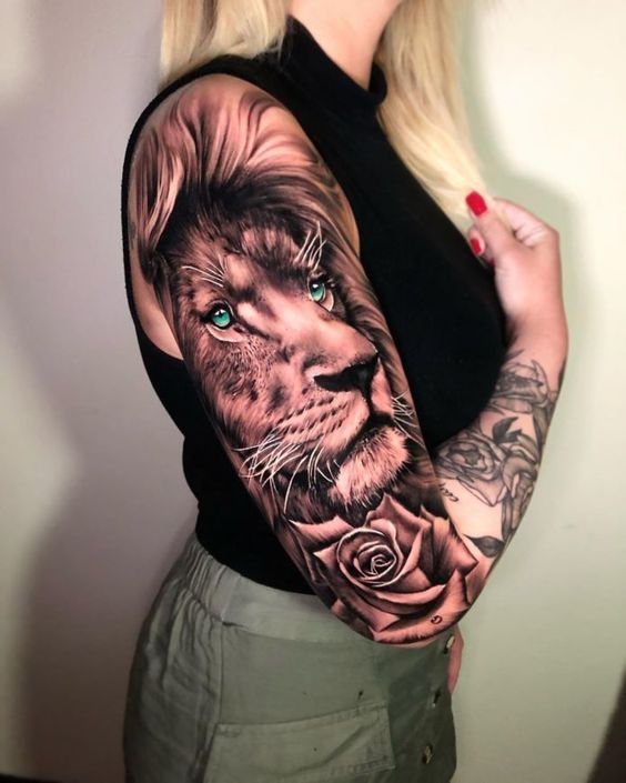 100 top idées de tatouages lion femme 42