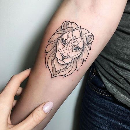 100 top idées de tatouages lion femme 56