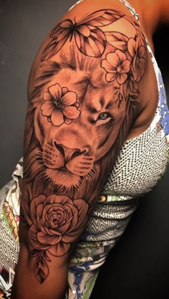 100 top idées de tatouages lion femme 60