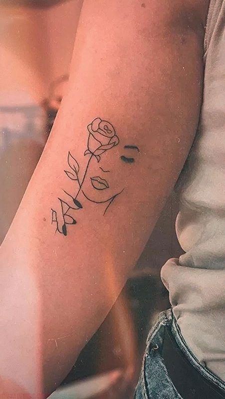 175 top idées de tatouages bras pour femme 120
