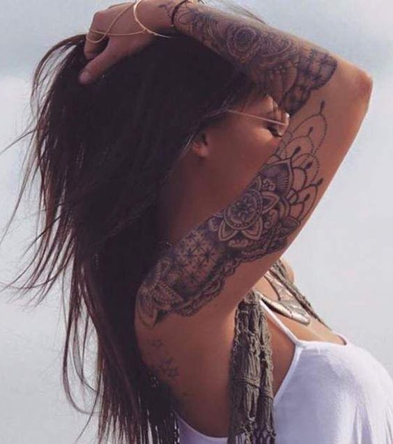 175 top idées de tatouages bras pour femme 125