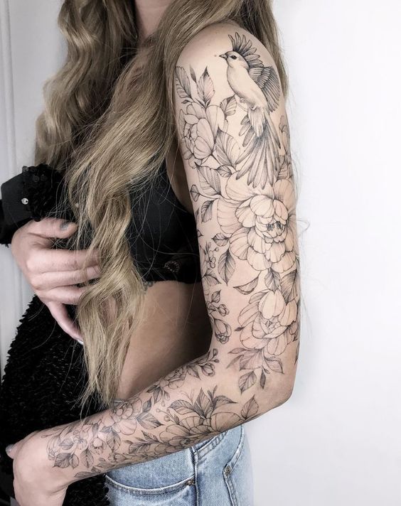 175 top idées de tatouages bras pour femme 147