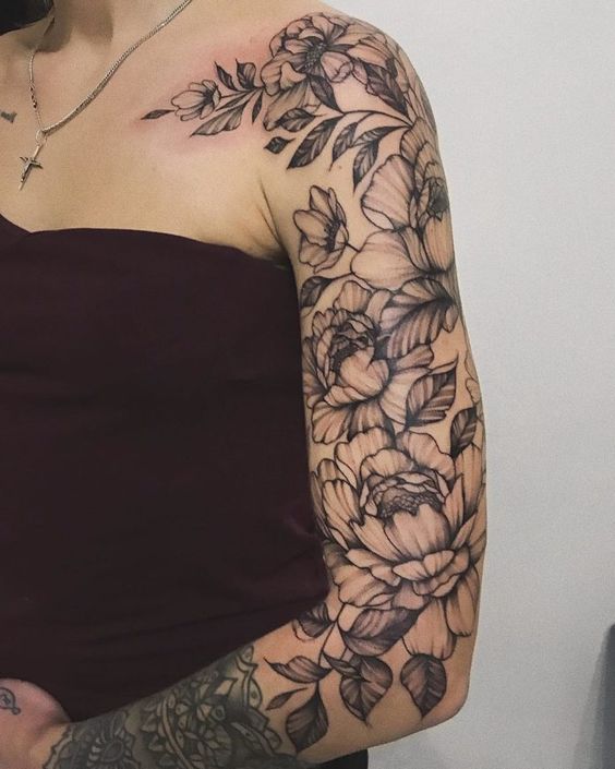 175 top idées de tatouages bras pour femme 148