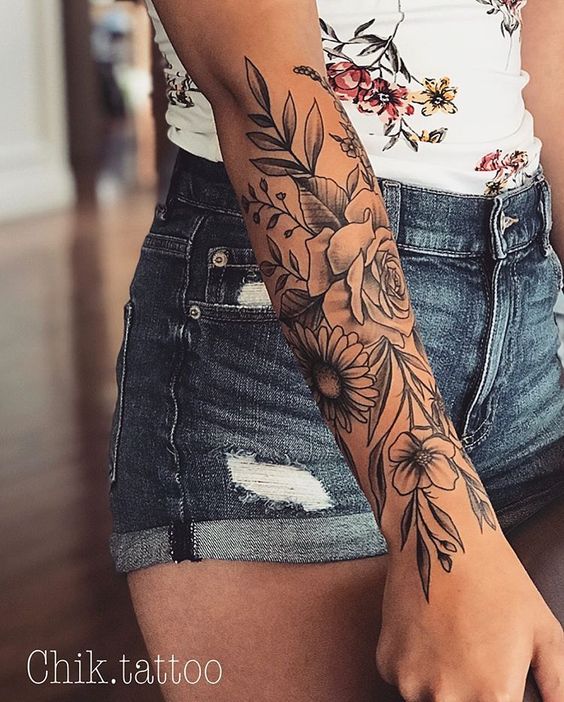 175 top idées de tatouages bras pour femme 155