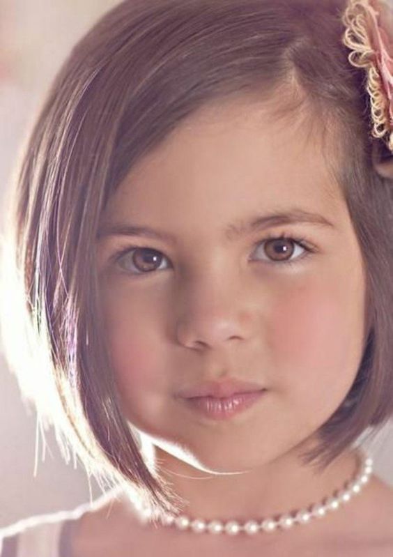 46 top idées de coupes au carré pour petites filles 10 46 top idées de coupes au carré pour petites filles 10