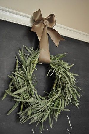 100 Couronnes de Noël originales à fabriquer soi-même 83 100 Couronnes de Noël originales à fabriquer soi-même 83