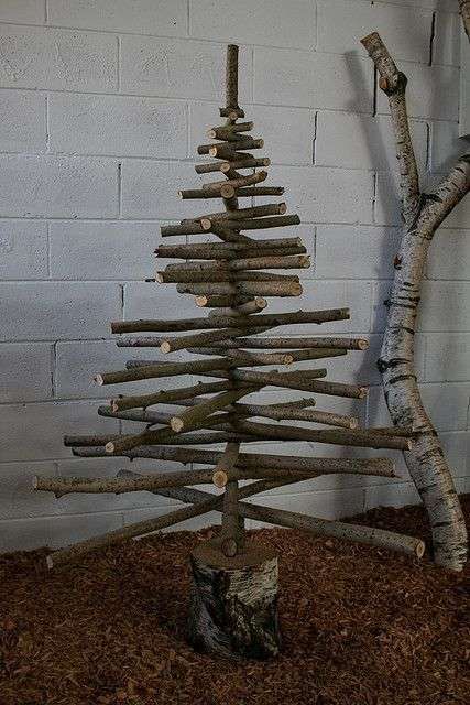 28 Alternatives originales aux sapins de Noël classiques 24 28 Alternatives originales aux sapins de Noël classiques 24