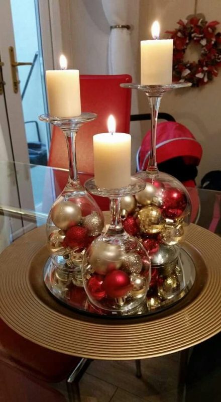 29 top idées de centres de table de Noël en verre 23 29 top idées de centres de table de Noël en verre 23
