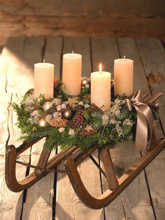 29 top idées de centres de tables de Noël avec des bougies 15 29 top idées de centres de tables de Noël avec des bougies 15