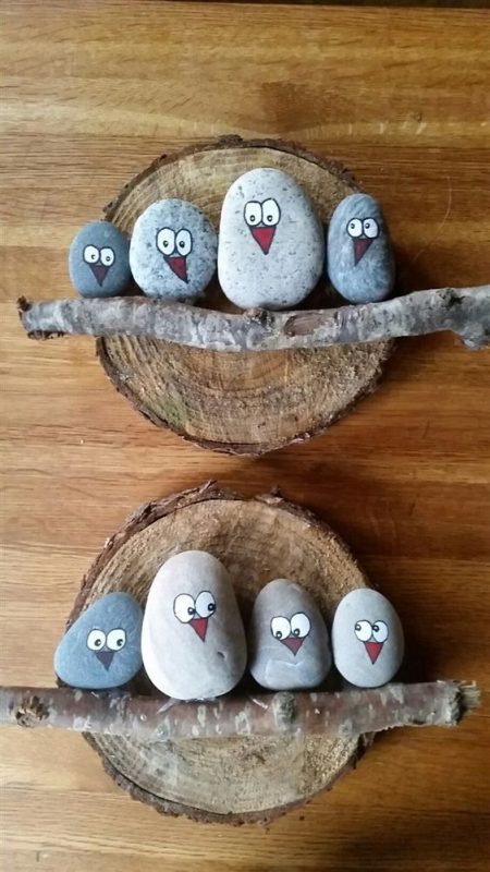 33 idées avec des pierres peintes pour embellir le jardin 31
