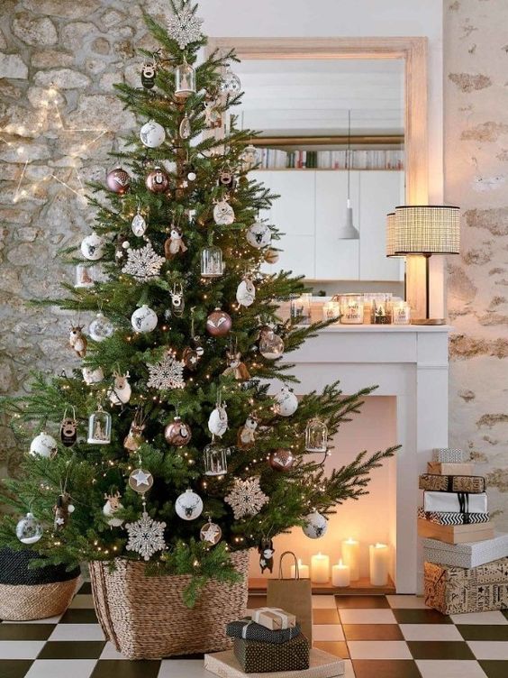 44 top idées pour embellir son sapin de Noël 28 44 top idées pour embellir son sapin de Noël 28