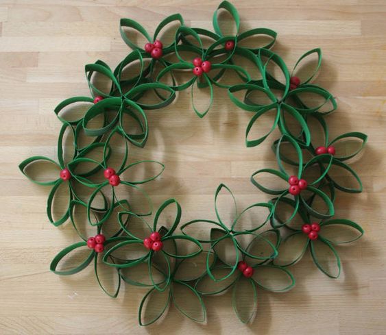 45 Décorations de Noël avec des rouleaux de papier toilette 13 45 Décorations de Noël avec des rouleaux de papier toilette 13