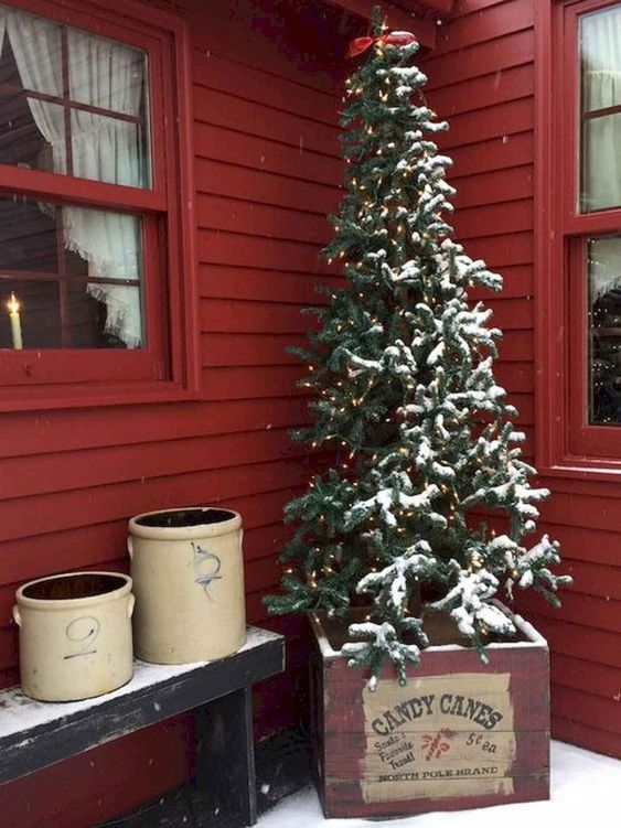 74 Décos de Noël faciles à faire pour l'extérieur 21 74 Décos de Noël faciles à faire pour l'extérieur 21