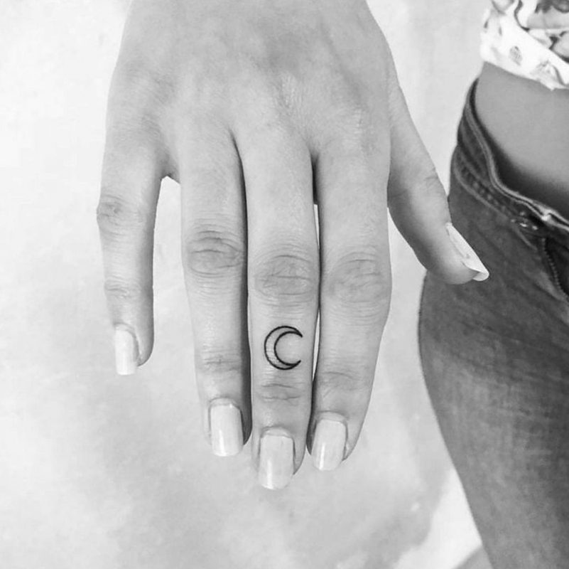 Les 100 plus beaux tatouages pour femmes 13 Les 100 plus beaux tatouages pour femmes 13
